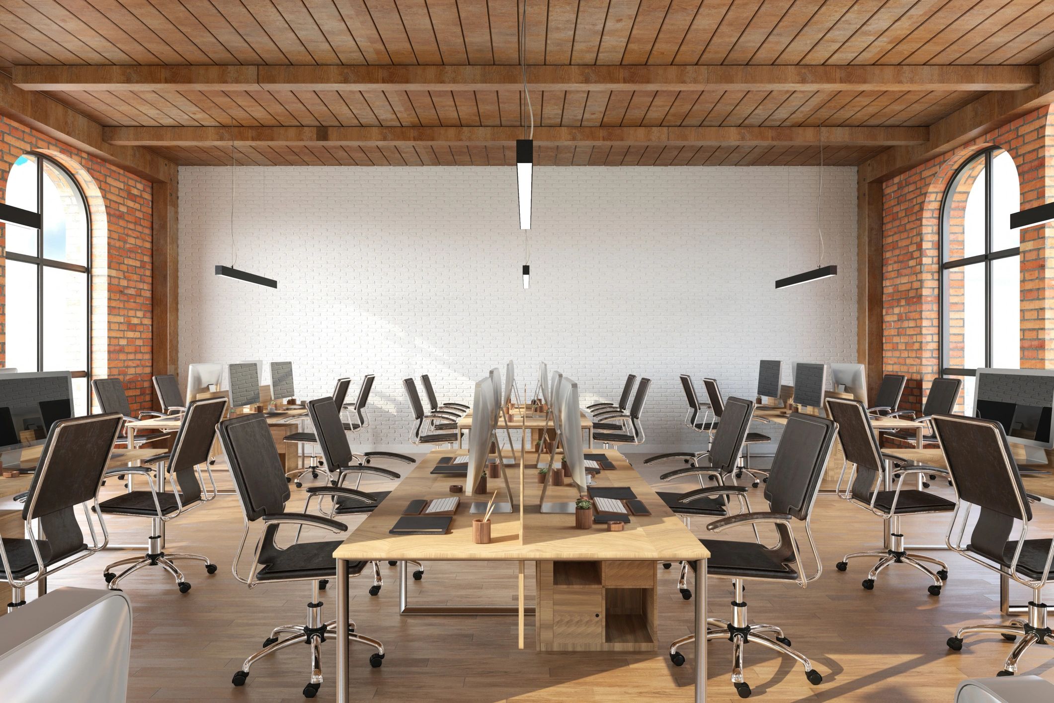 Espacio de oficina renovado con diseño moderno